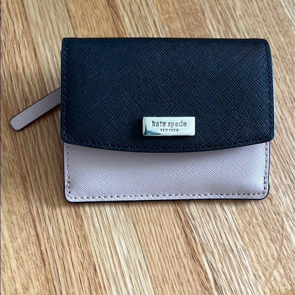 Kate spade small wallet